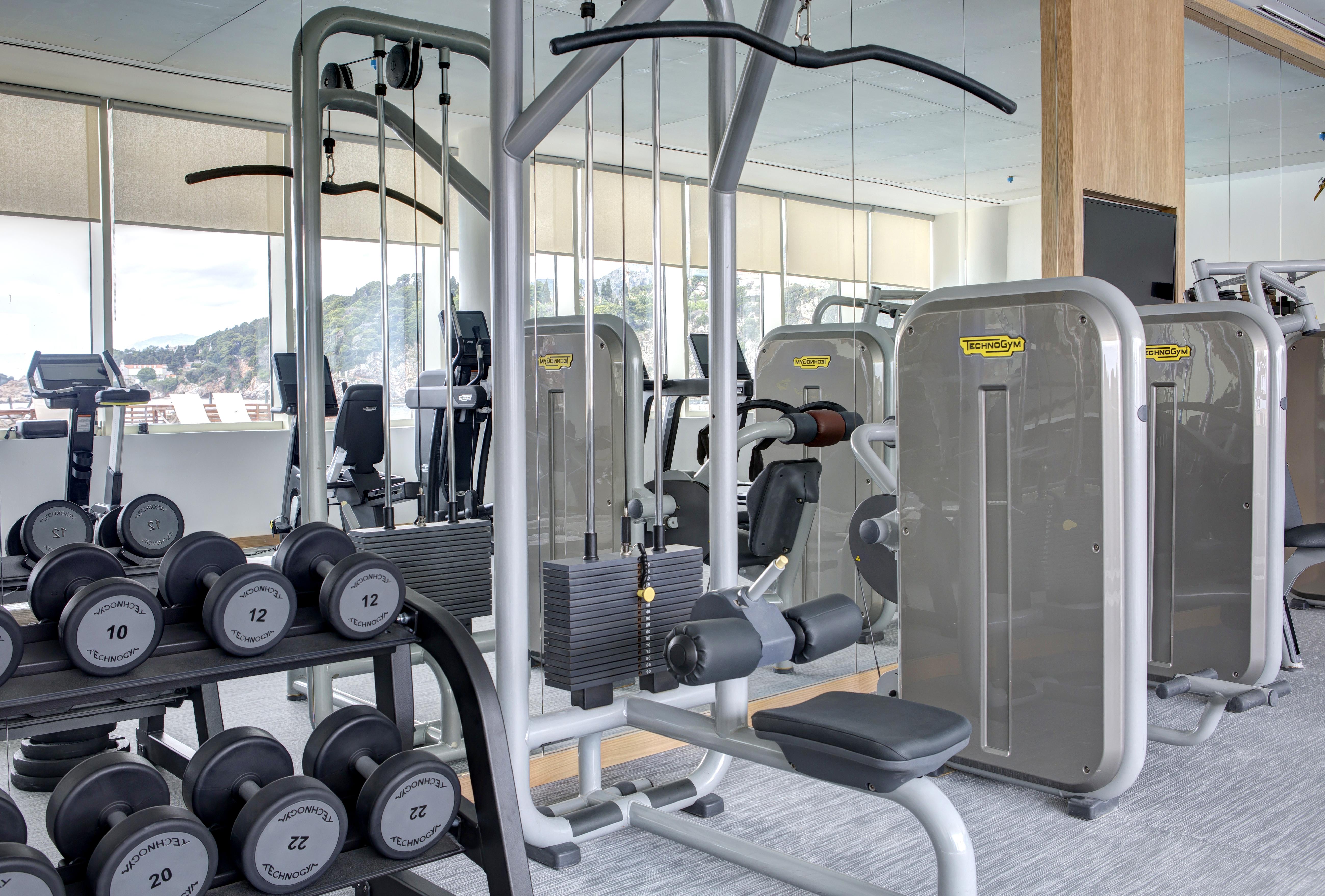 Hotel Rixos Premium Ragusa Esterno foto A gym