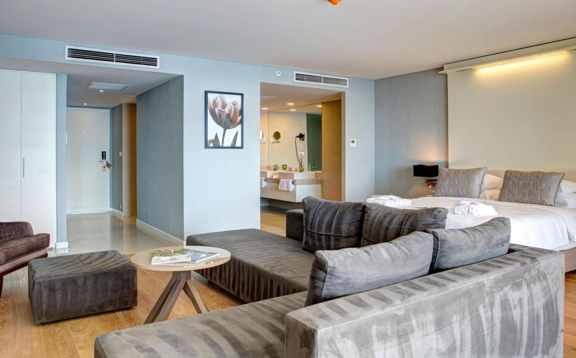 Hotel Rixos Premium Ragusa Esterno foto A suite at the hotel
