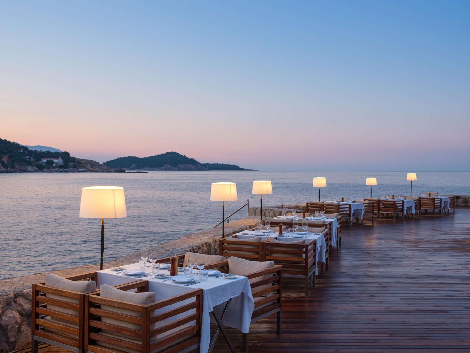 Hotel Rixos Premium Ragusa Esterno foto The restaurant at the Mandarin Oriental, S. Stefano