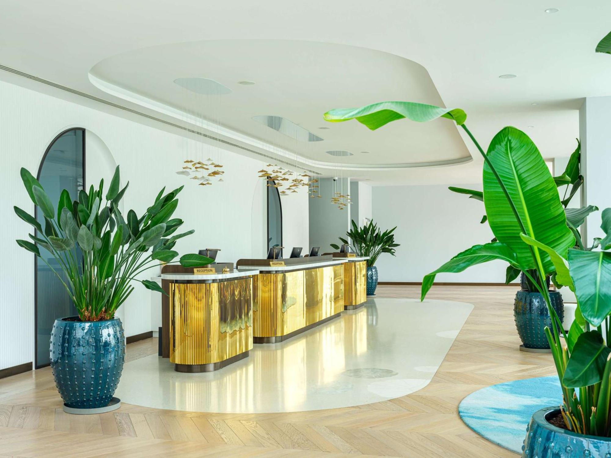 Hotel Rixos Premium Ragusa Esterno foto The lobby of the hotel